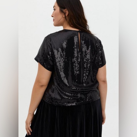 Torrid Black Sequin Crop Top - Picture 4 of 5